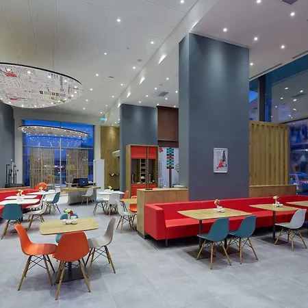 Ibis Hotel 3*