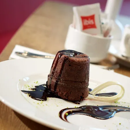 Ibis Hotel 3*